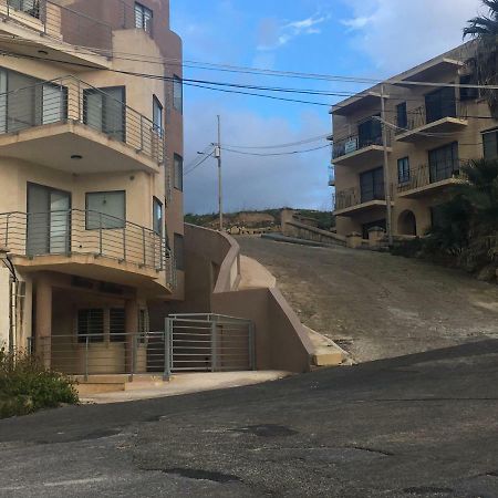 Kantra Residence Xlendi Bagian luar foto